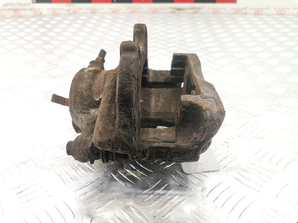 Суппорт передний правый LANCIA Phedra 2002-2010