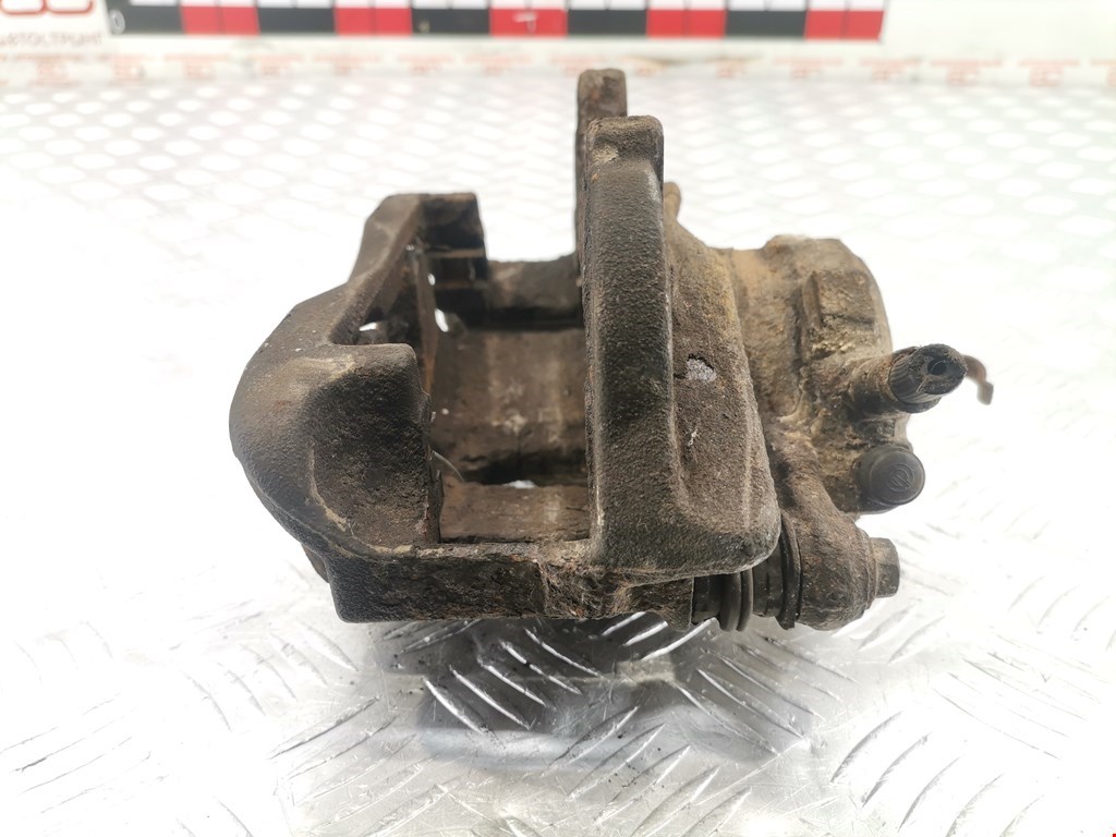 Суппорт передний правый LANCIA Phedra 2002-2010