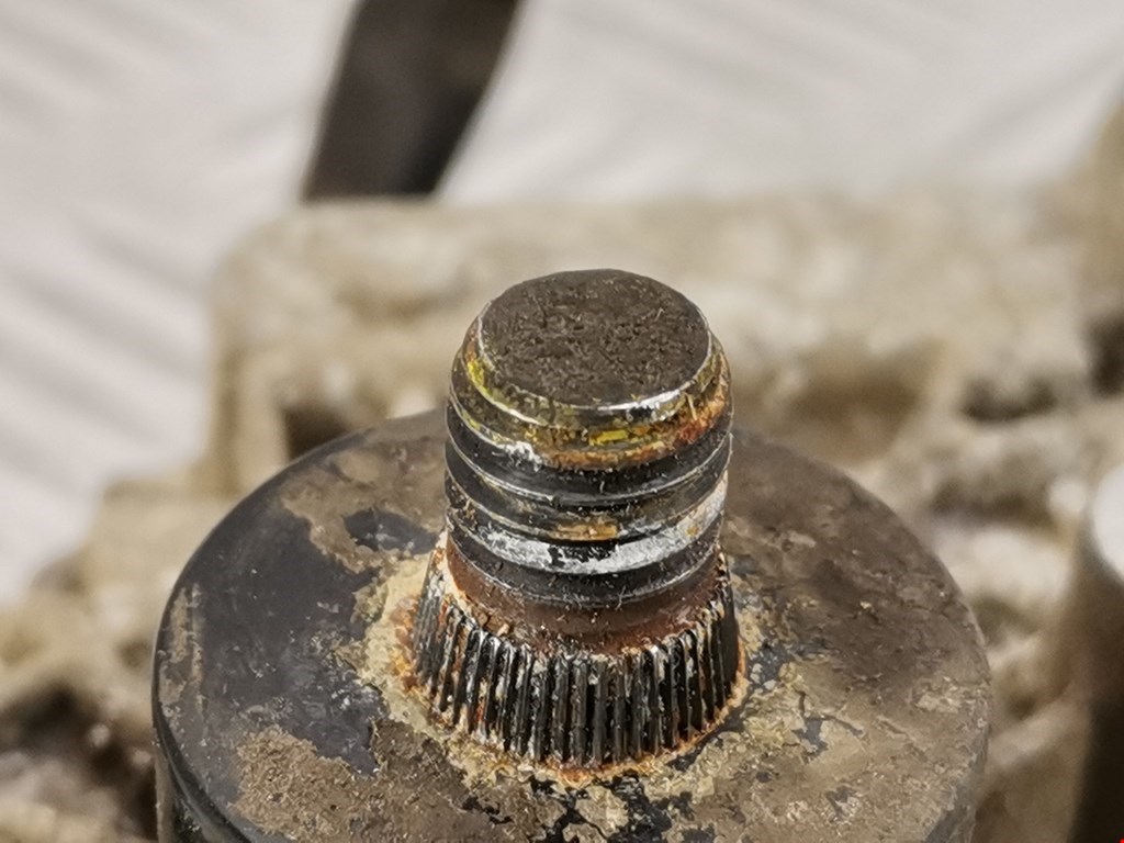 Моторчик стеклоочистителя передний IVECO EuroCargo I 1991-2002