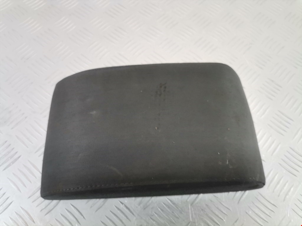 Подлокотник в салон VOLKSWAGEN Touran 2003-2010