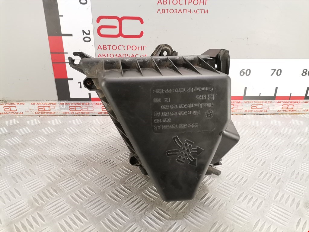 Корпус воздушного фильтра SKODA Roomster 2006-2015