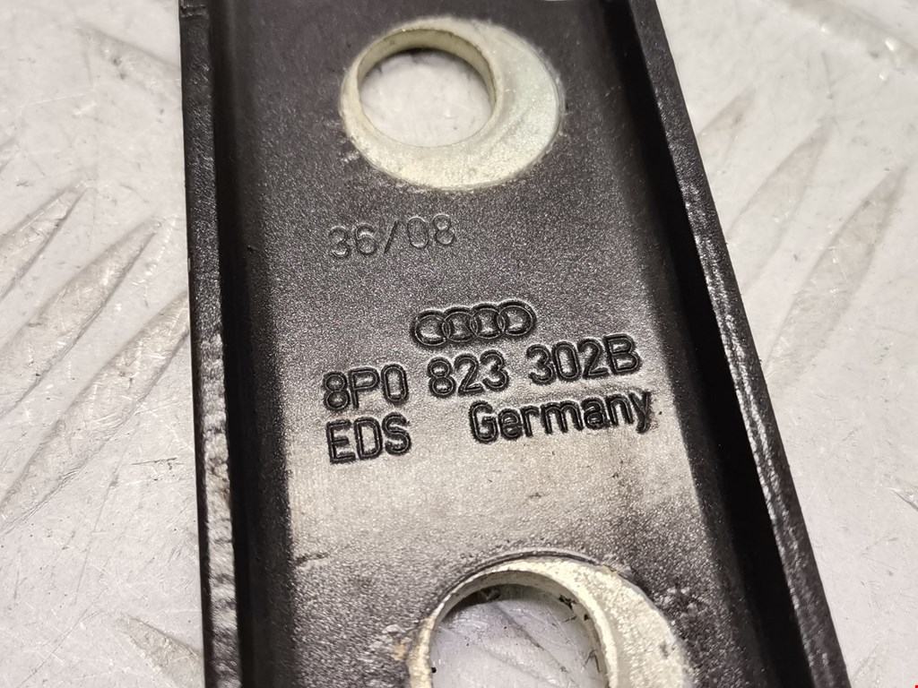 Петля капота левая/правая AUDI A3 8P 2003-2013