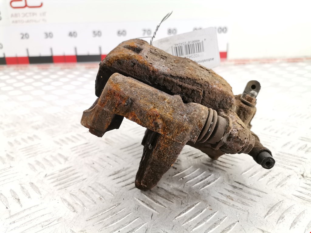 Суппорт передний левый OPEL Corsa D 2006-2014