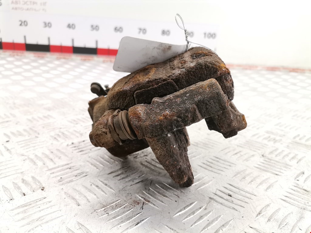 Суппорт передний левый OPEL Corsa D 2006-2014