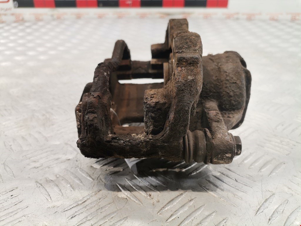 Суппорт передний левый PEUGEOT 206 1998-2012