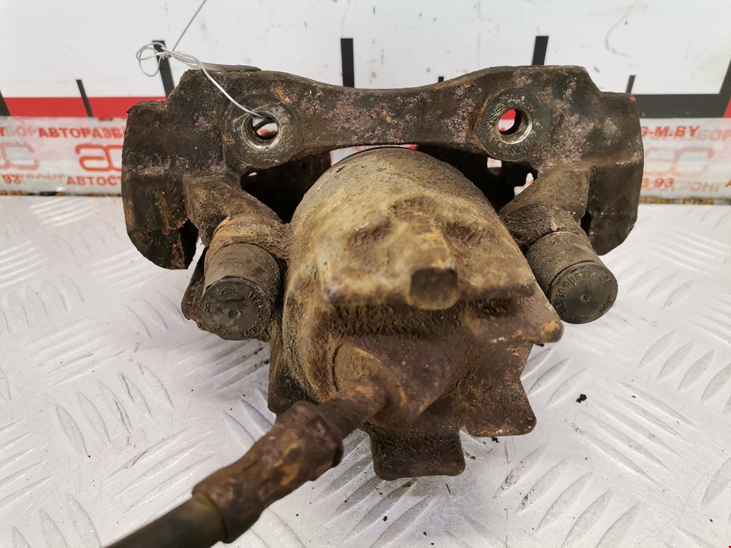 Суппорт передний правый FORD Cougar 1998-2002