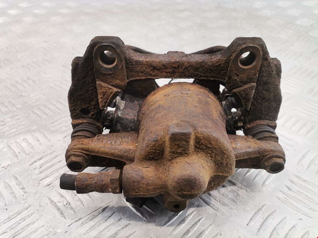 Суппорт передний правый OPEL Corsa D 2006-2014