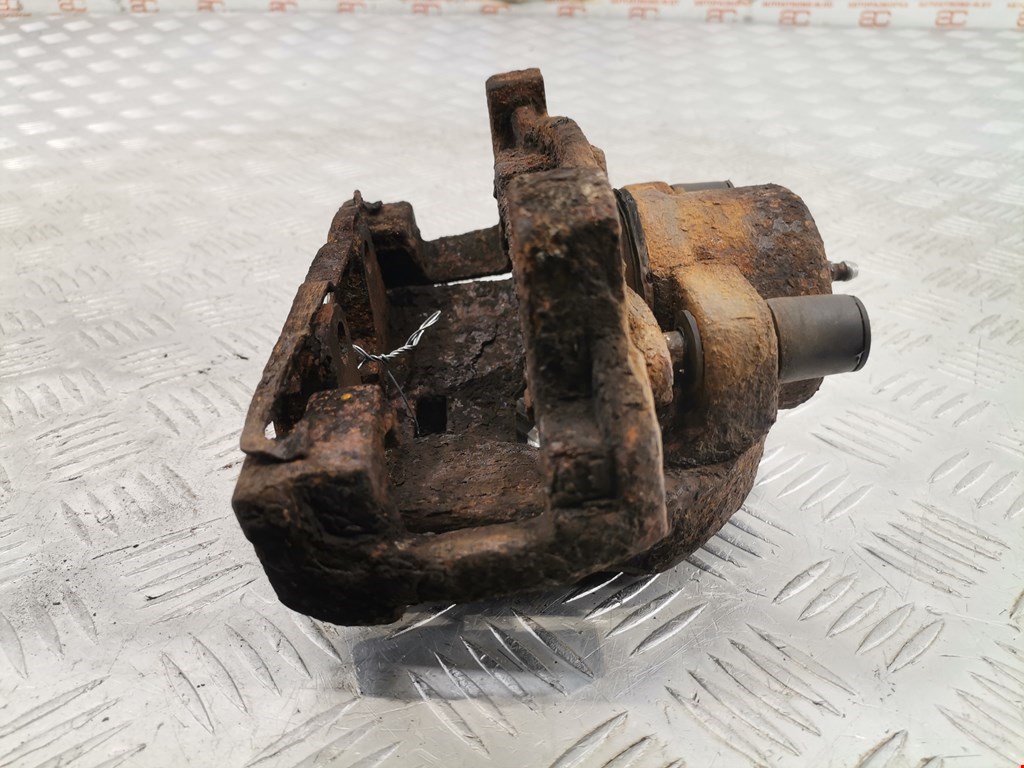 Суппорт передний левый LAND ROVER Freelander II 2006-2014