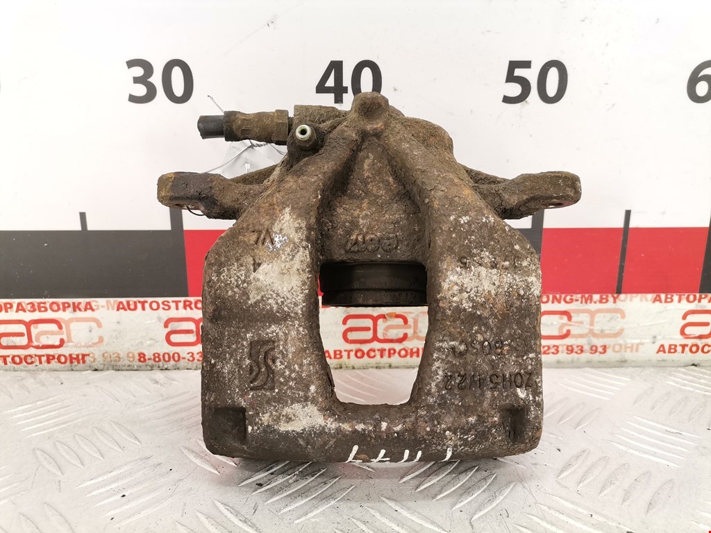 Суппорт передний правый FIAT Grande Punto 2005-2009