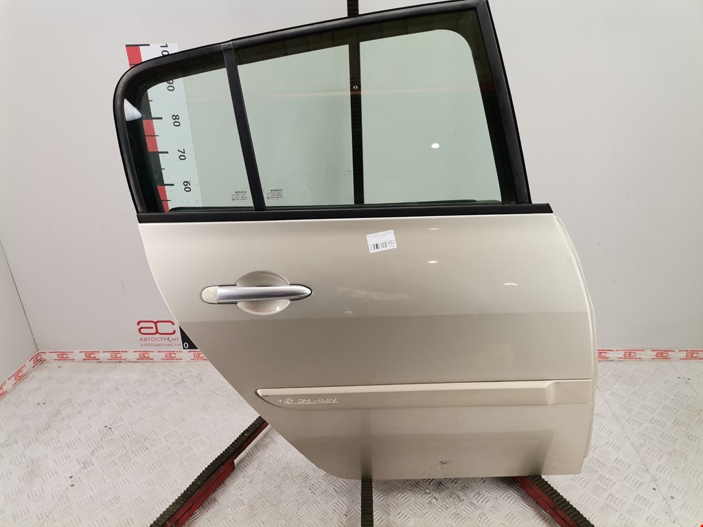 Кнопка стеклоподъемника Renault Megane 2 (2002-2009)