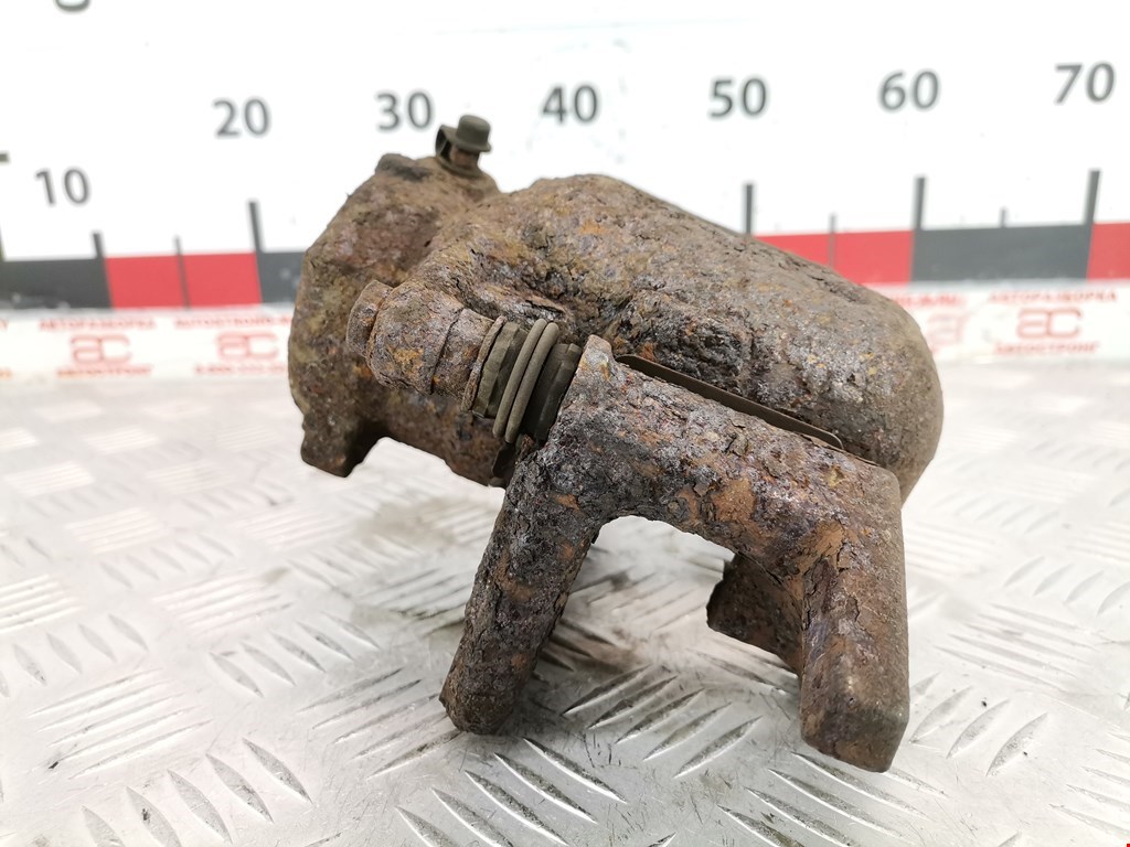 Суппорт передний левый PEUGEOT 407 2004-2010