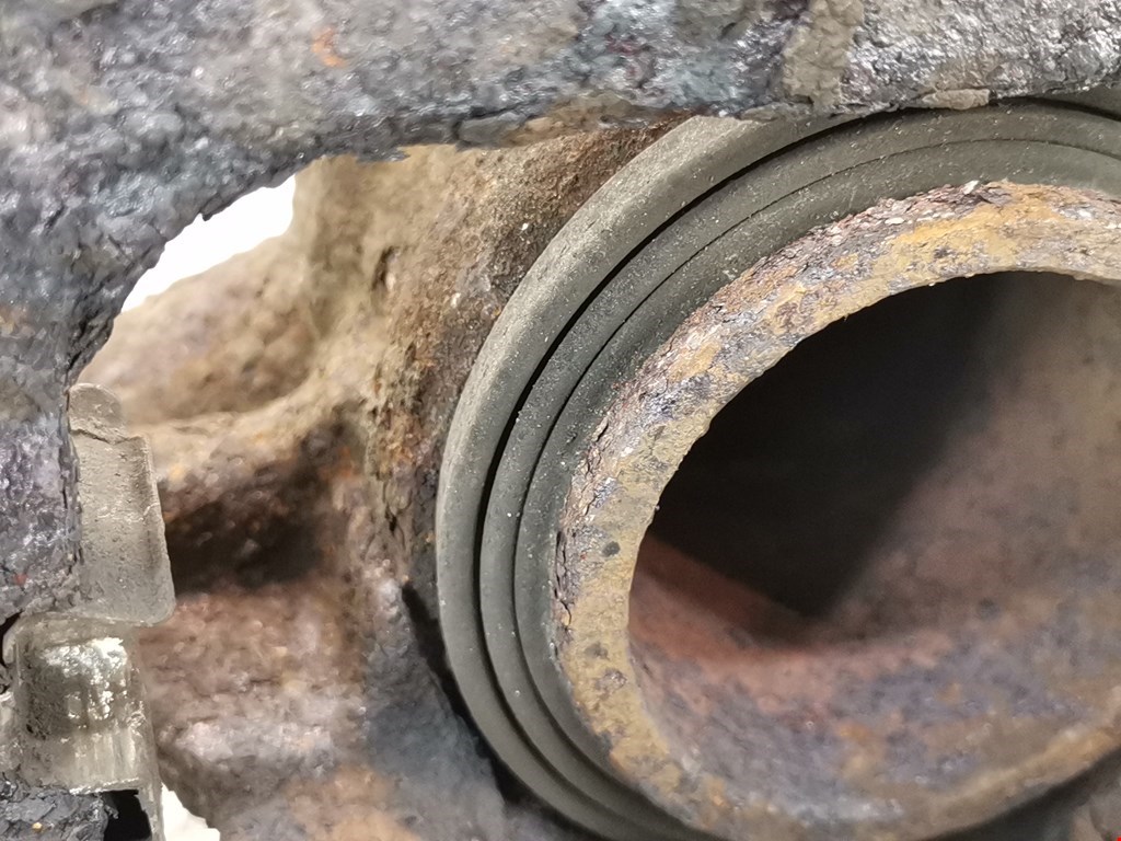 Суппорт передний левый PEUGEOT 407 2004-2010