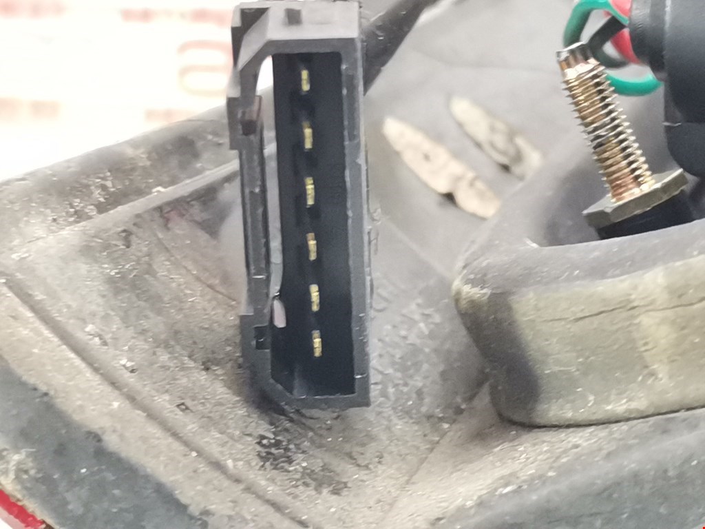 Фонарь задний правый AUDI A4 B5 1995-2001