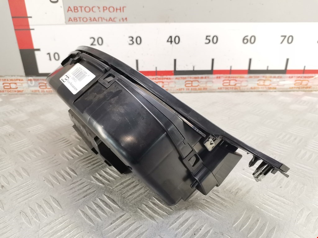 Панель приборов (щиток) VOLKSWAGEN Passat B6 2005-2011