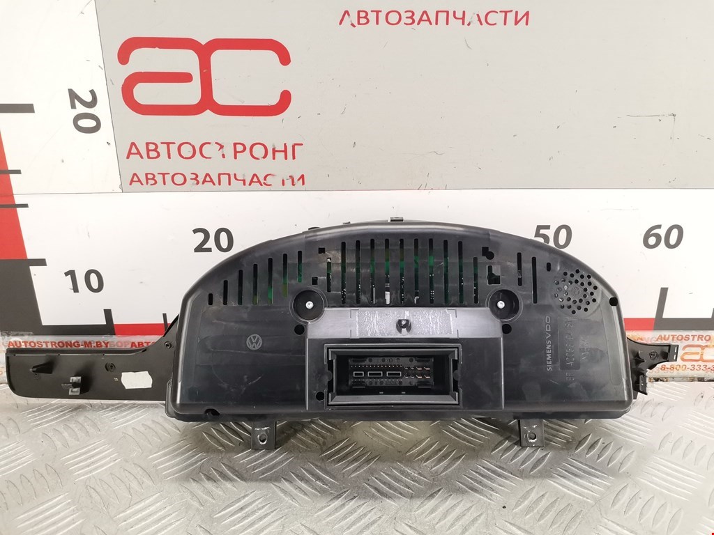 Панель приборов (щиток) VOLKSWAGEN Passat B6 2005-2011