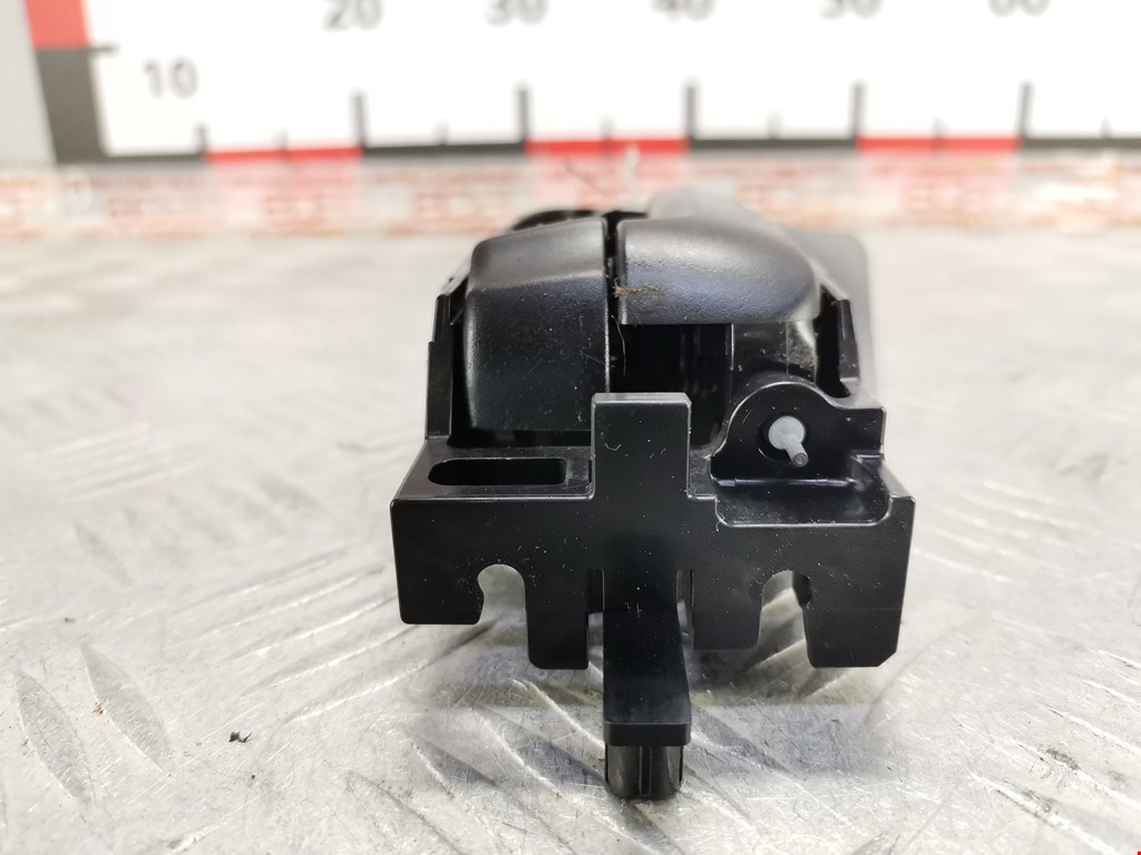 Ручка дверная передняя внутренняя левая SUZUKI Grand Vitara 2005-2015