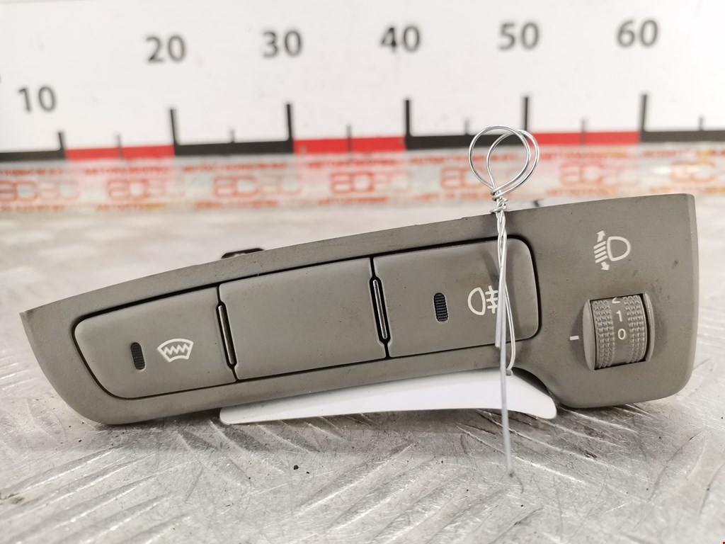 Кнопка корректора фар KIA Carens 2006-2012