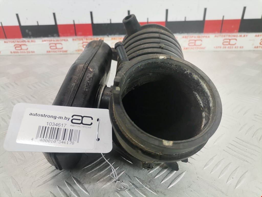 Патрубок воздушного фильтра MITSUBISHI Colt CJ 1995-2003