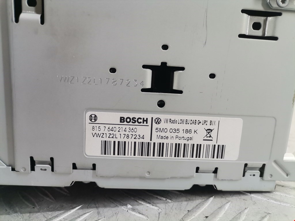 Магнитола VOLKSWAGEN Sharan 2010-н.в.