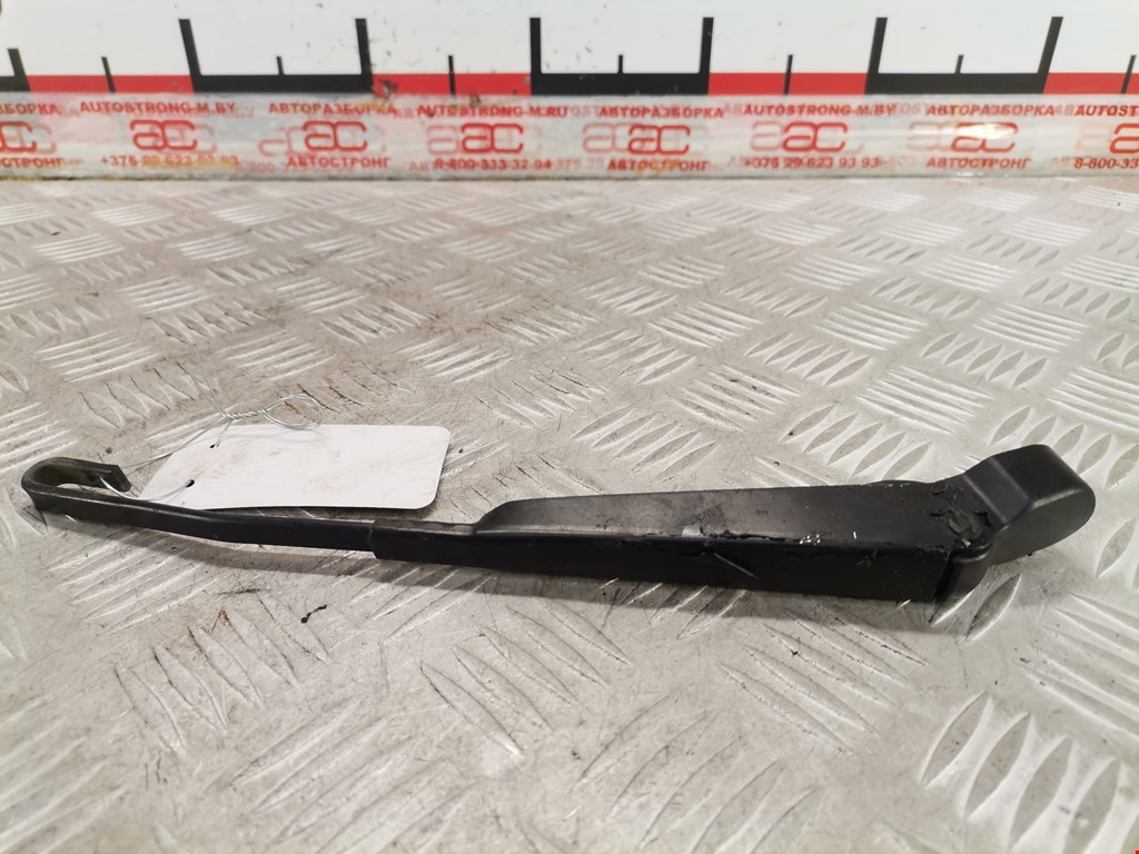 Поводок дворника задний (заднего) MITSUBISHI Space Star 1999-2006