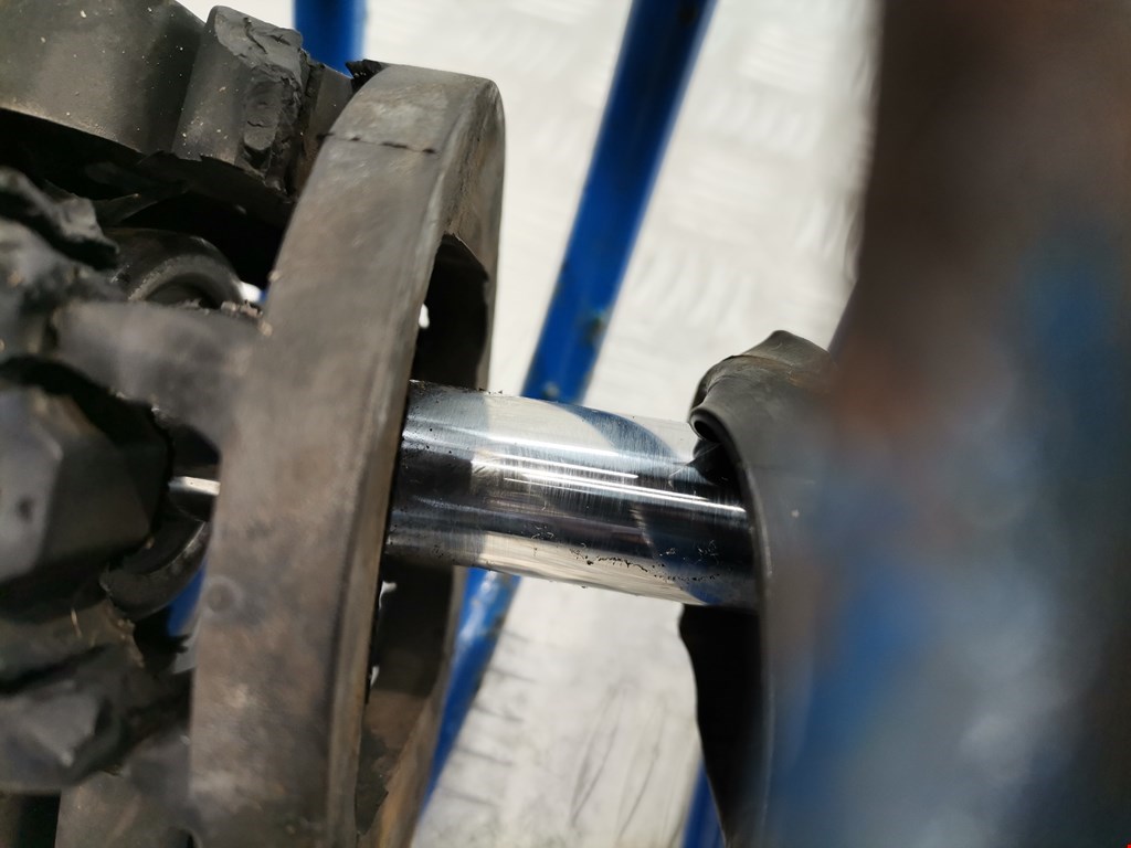 Амортизатор передний левый RENAULT Megane I 1996-2002