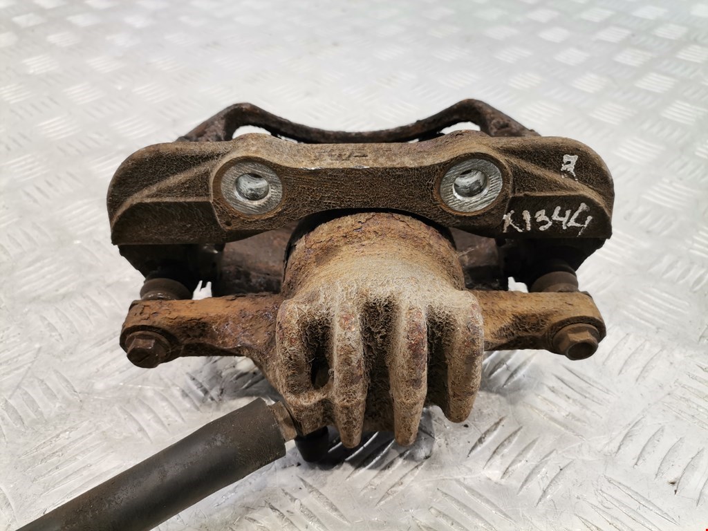 Суппорт передний правый PEUGEOT 308 2007-2015