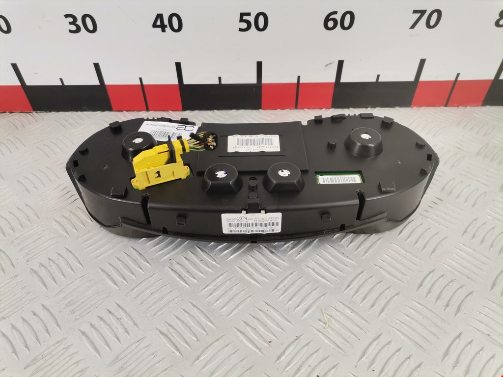 Панель приборов (щиток) PEUGEOT 308 2007-2015