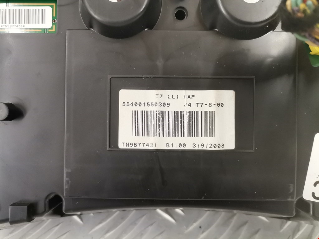 Панель приборов (щиток) PEUGEOT 308 2007-2015