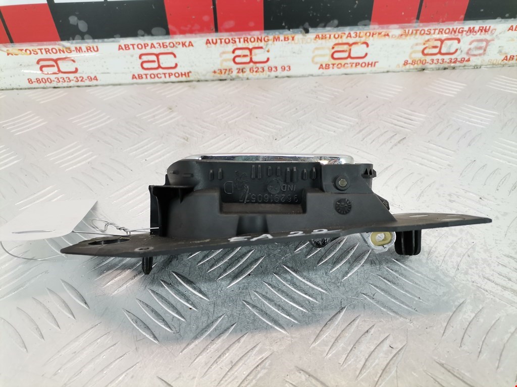 Ручка дверная задняя внутренняя правая PEUGEOT 607 2000-2010