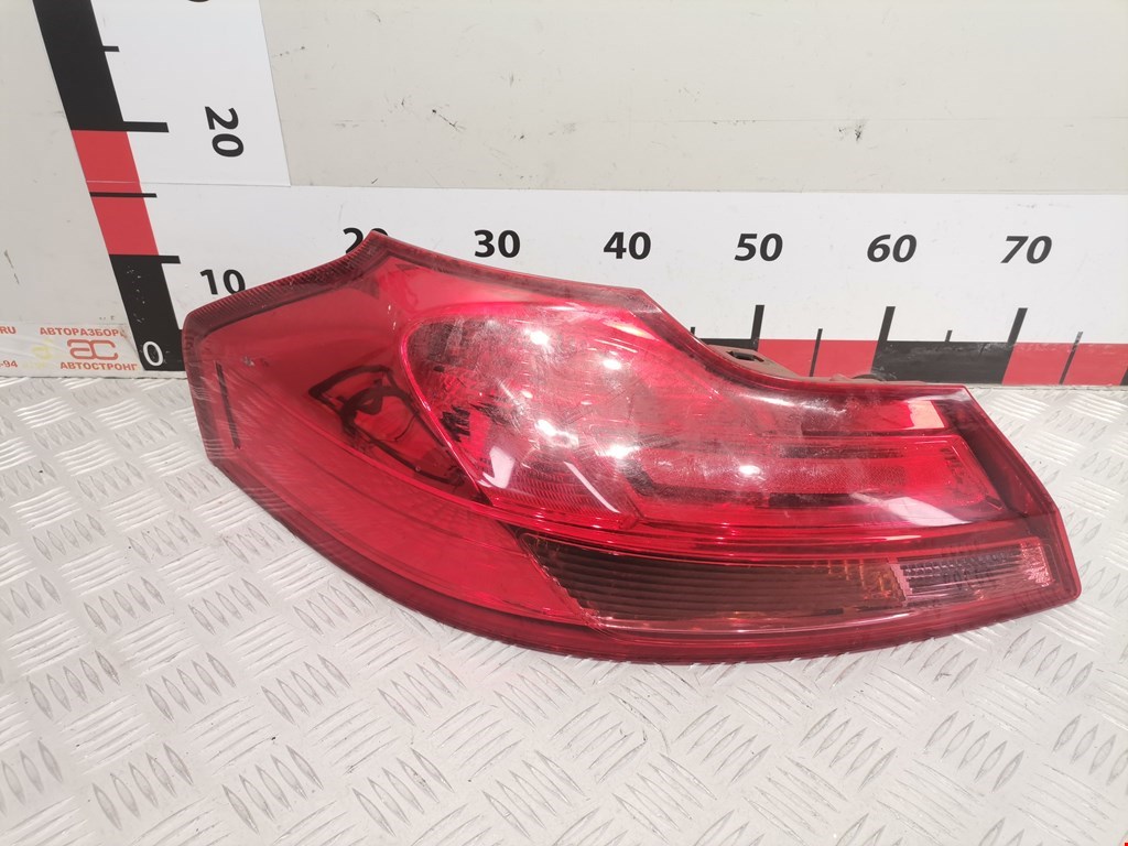Фонарь задний внутренний левый OPEL Insignia 2008-2017