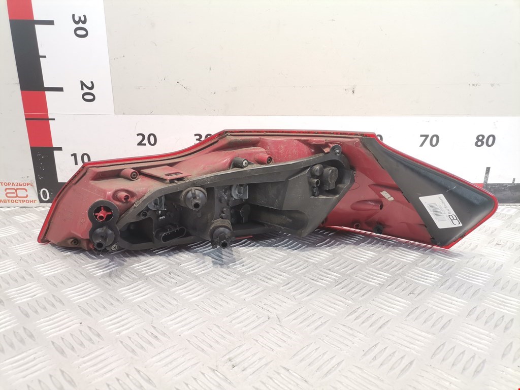 Фонарь задний внутренний левый OPEL Insignia 2008-2017