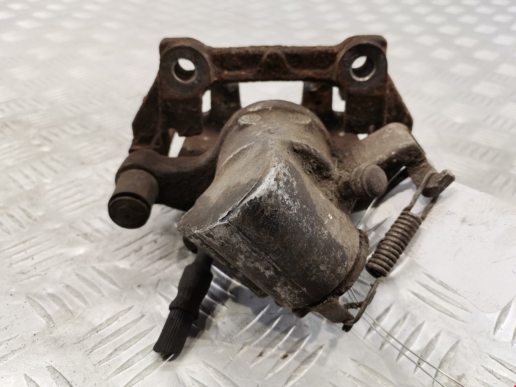 Суппорт задний правый OPEL Signum 2003-2008