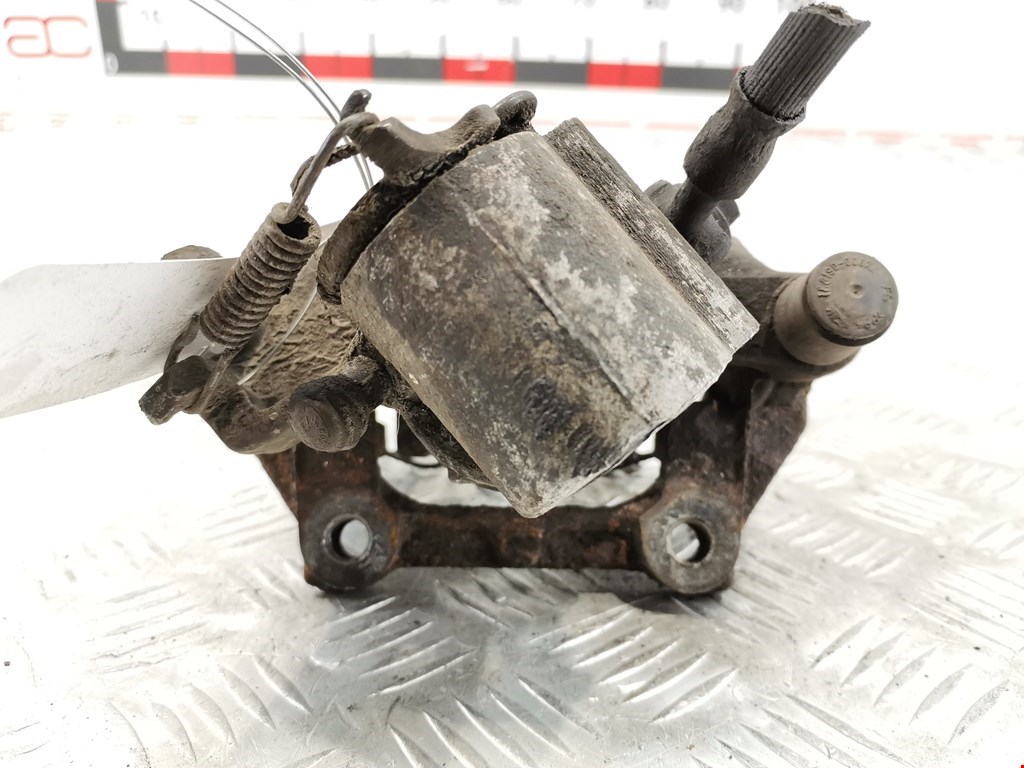 Суппорт задний правый OPEL Signum 2003-2008