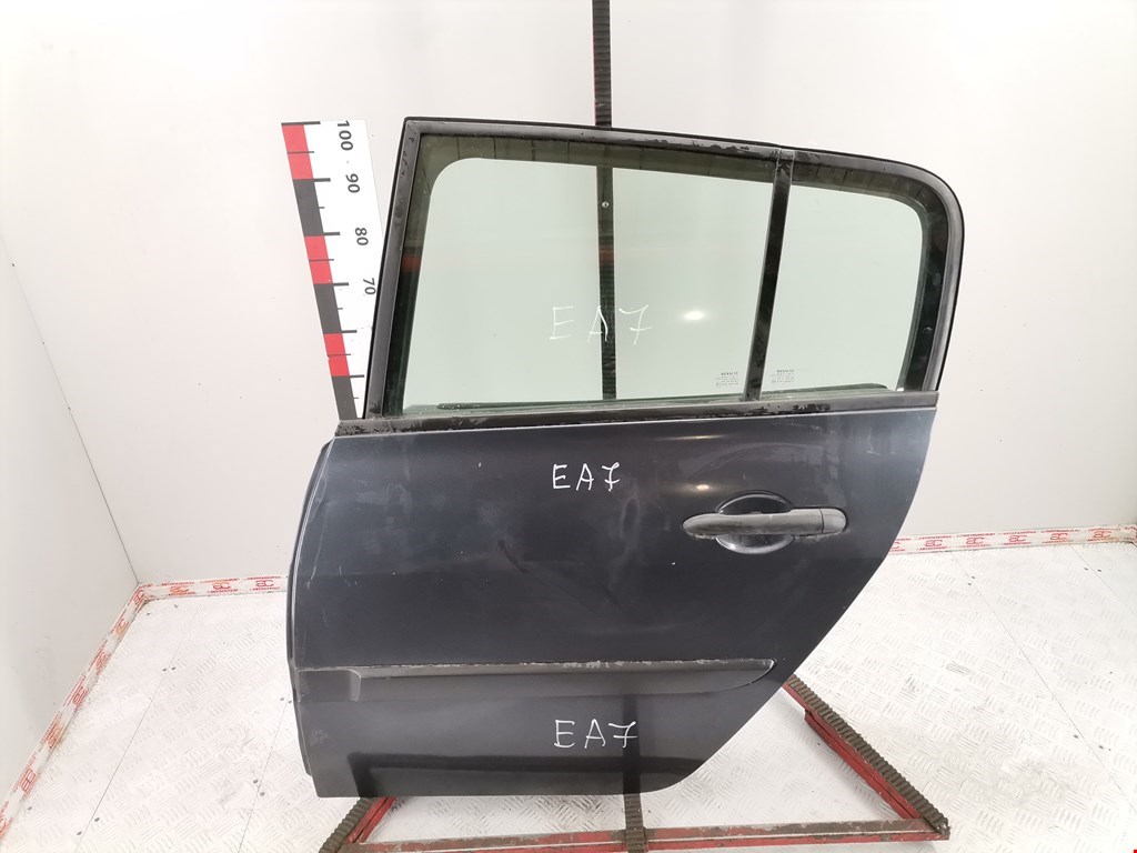 Дверь задняя левая RENAULT Megane II 2002-2009