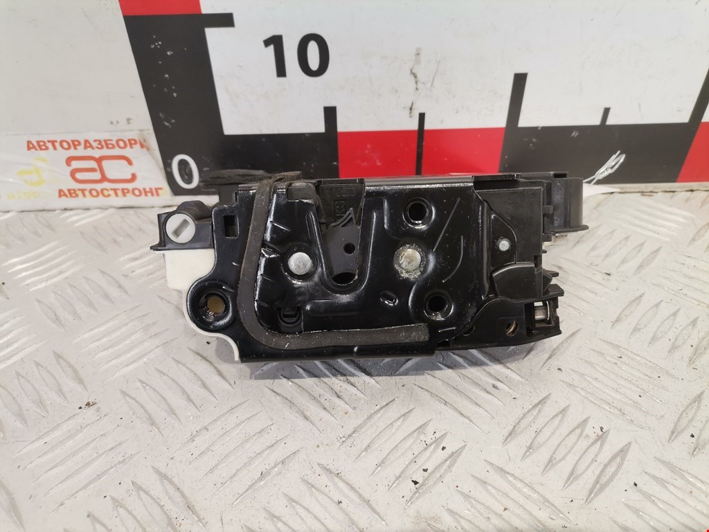 Замок двери передней левой VOLKSWAGEN Golf VI 2009-2012