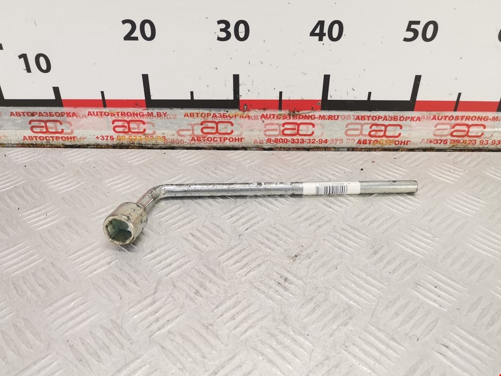 Ключ балонный HYUNDAI Matrix 2001-2010