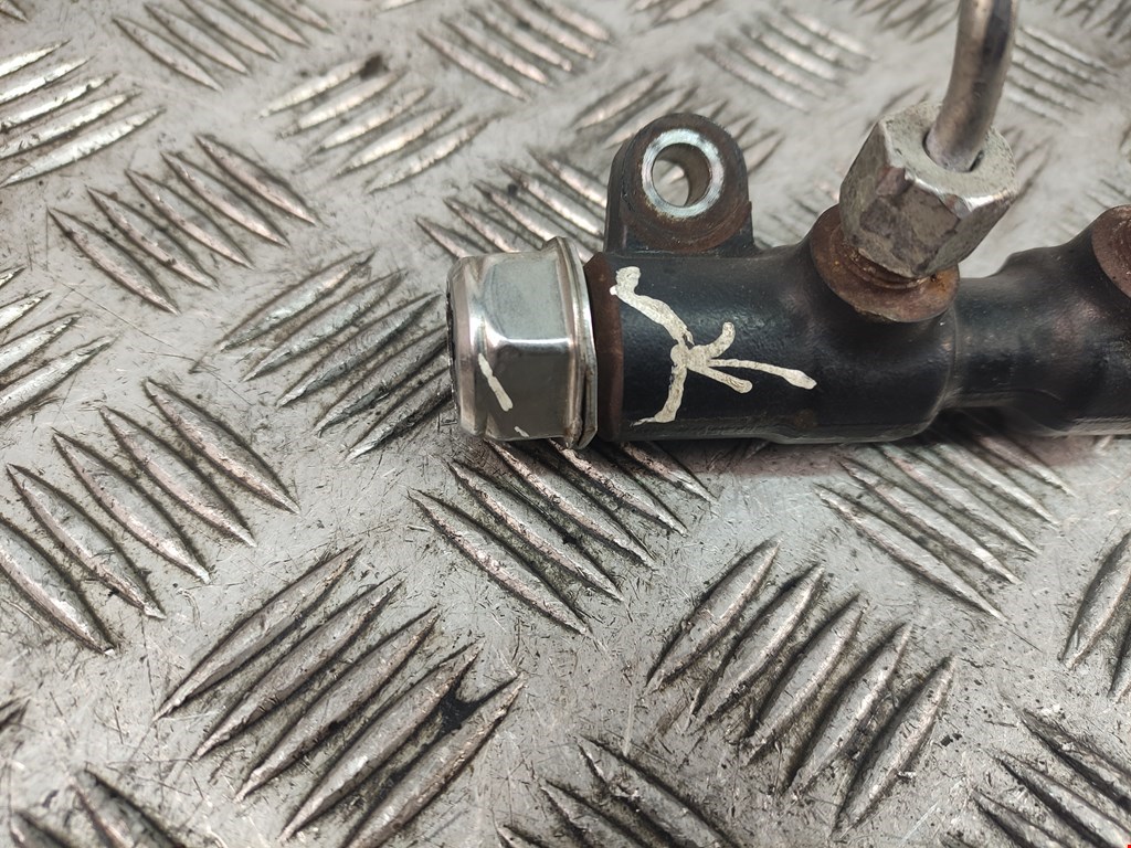 Рампа топливная (рейка) FORD Mondeo III 2000-2007