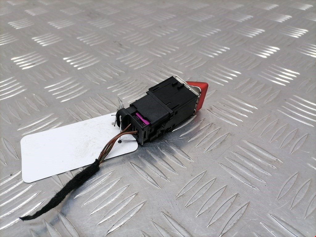 Кнопка аварийной сигнализации (аварийки) VOLKSWAGEN Golf V 2003-2009