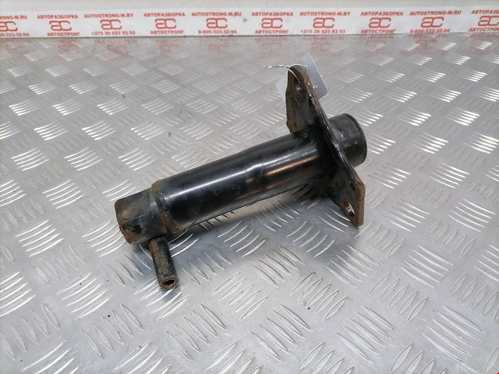 Отбойник бампера передний правый Audi A4 B7 (2004-2009)