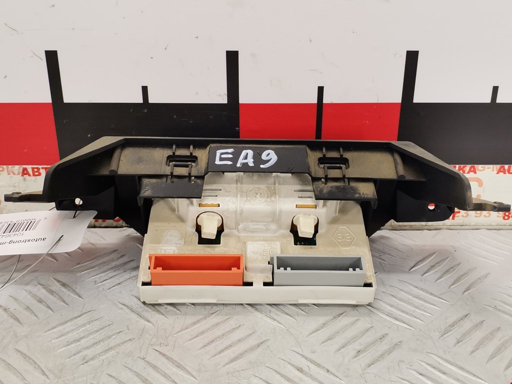 Дисплей информационный (компьютера) RENAULT Laguna 1993-2000