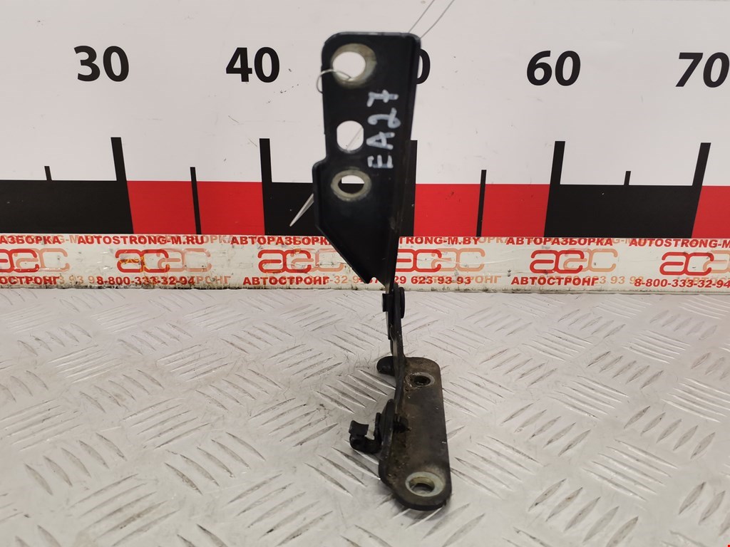 Петля капота левая/правая SEAT Ibiza 2002-2008