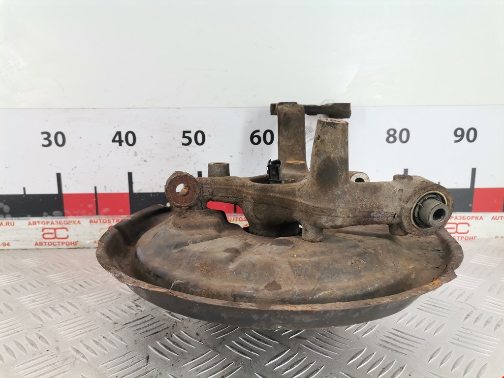 Ступица задняя левая VOLKSWAGEN Golf V 2003-2009