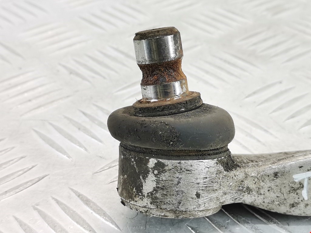 Рычаг передний правый AUDI A4 B5 1995-2001