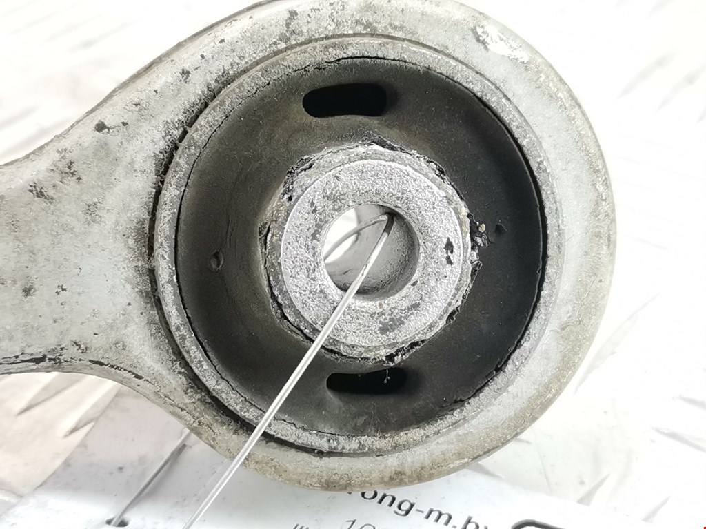 Рычаг передний правый AUDI A4 B5 1995-2001