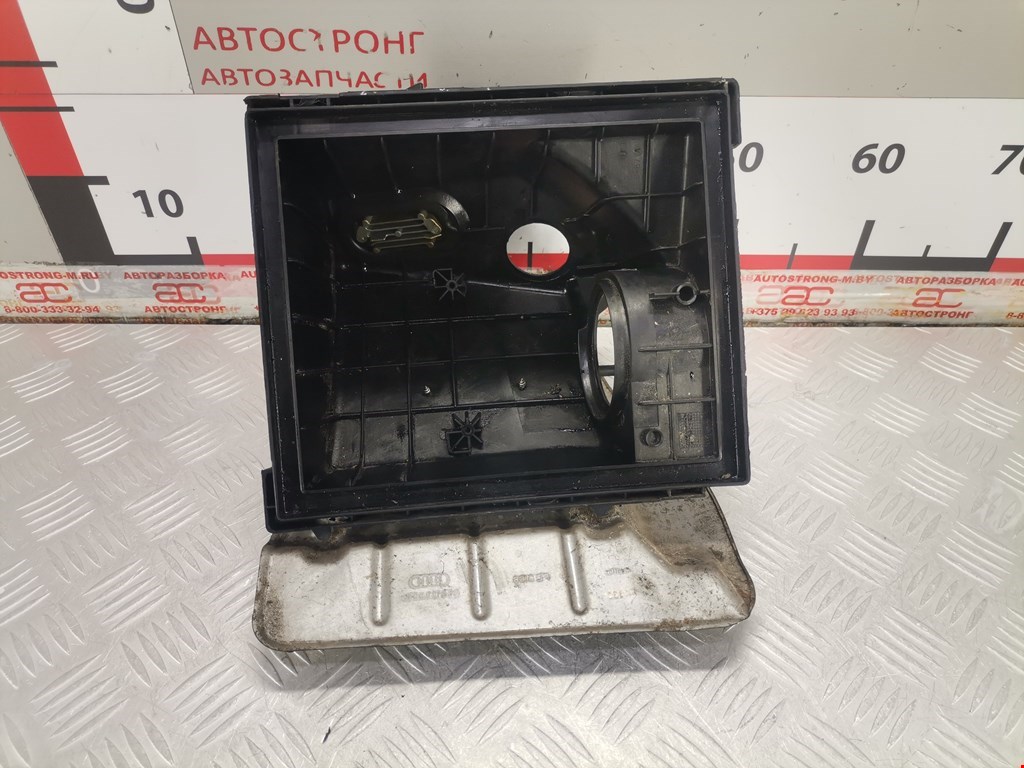 Корпус воздушного фильтра VOLKSWAGEN Passat B5 1997-2005