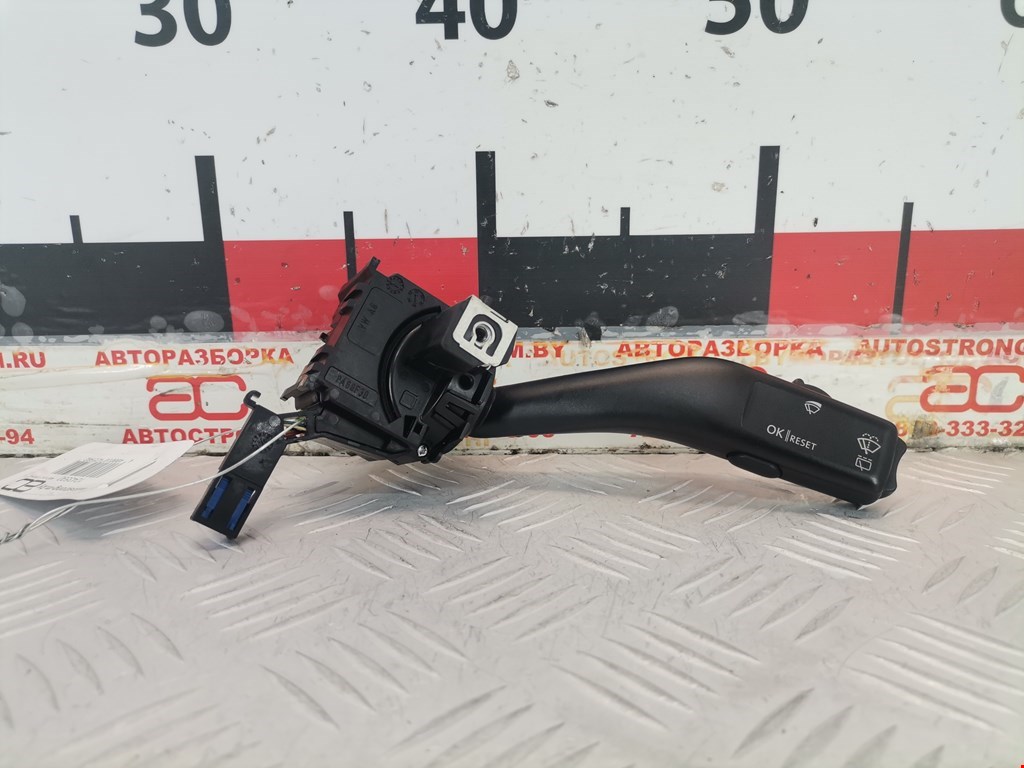 Переключатель стеклоочистителя VOLKSWAGEN Golf V 2003-2009