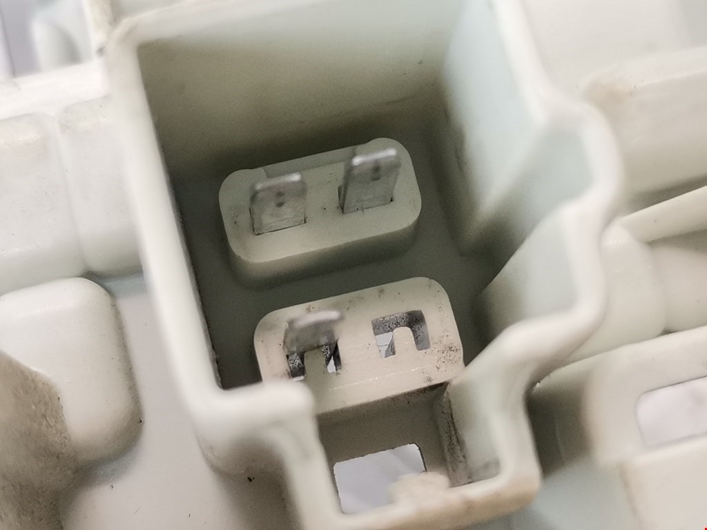 Фонарь задний левый VOLVO S40 II 2003-2012