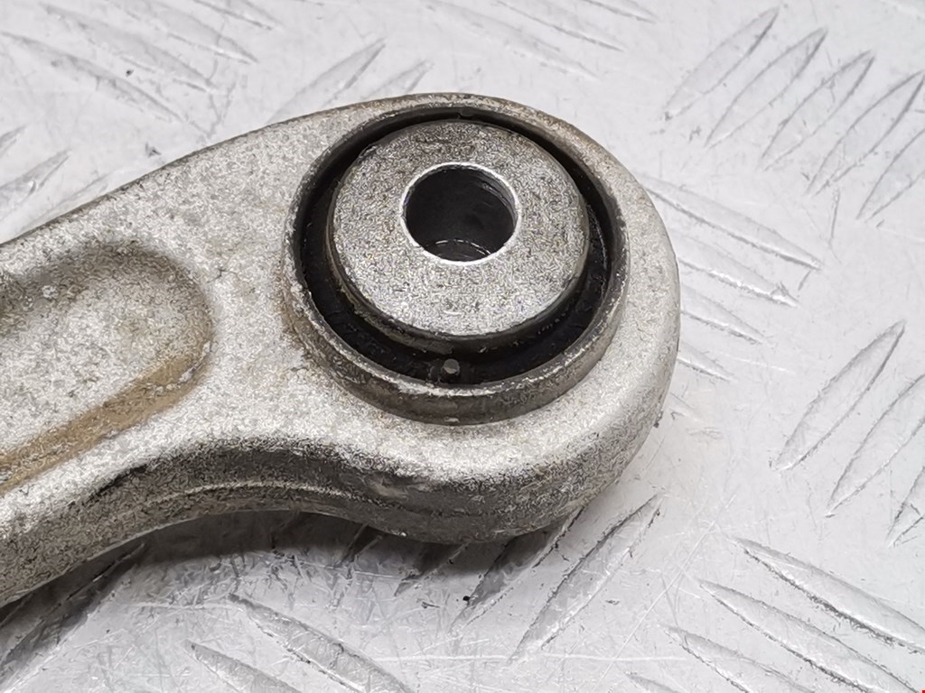 Рычаг задний правый MERCEDES-BENZ CLS-Class C218 2011-2017