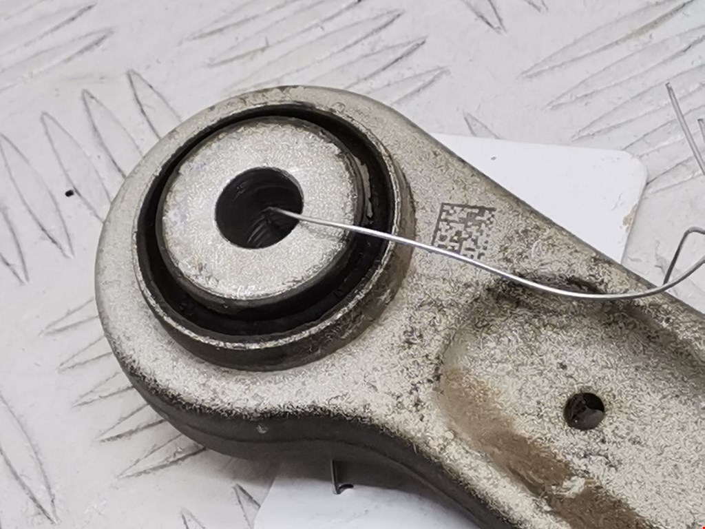 Рычаг задний правый MERCEDES-BENZ CLS-Class C218 2011-2017