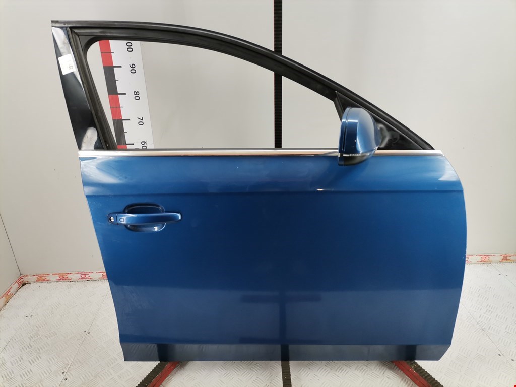 Дверь передняя правая AUDI A4 B8 2007-2015